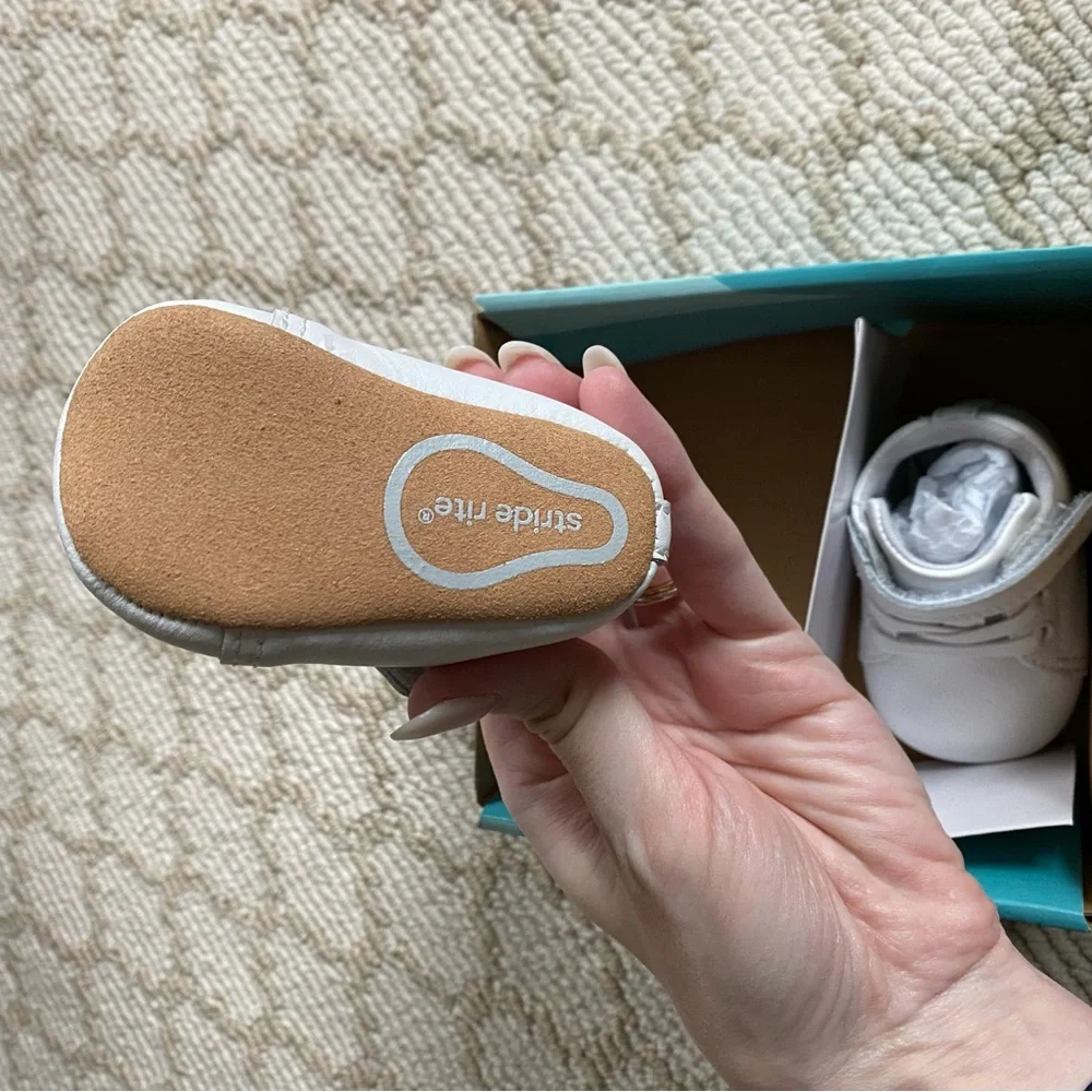 Stride Rite booties - Picture 4 of 5